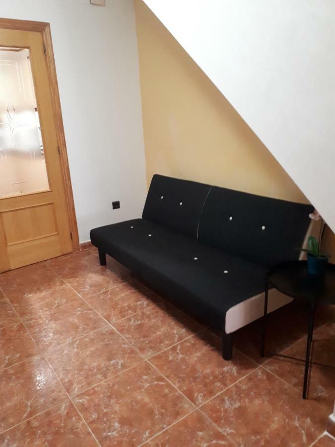 Casa Pueblo No Compartida Holiday home Alzira