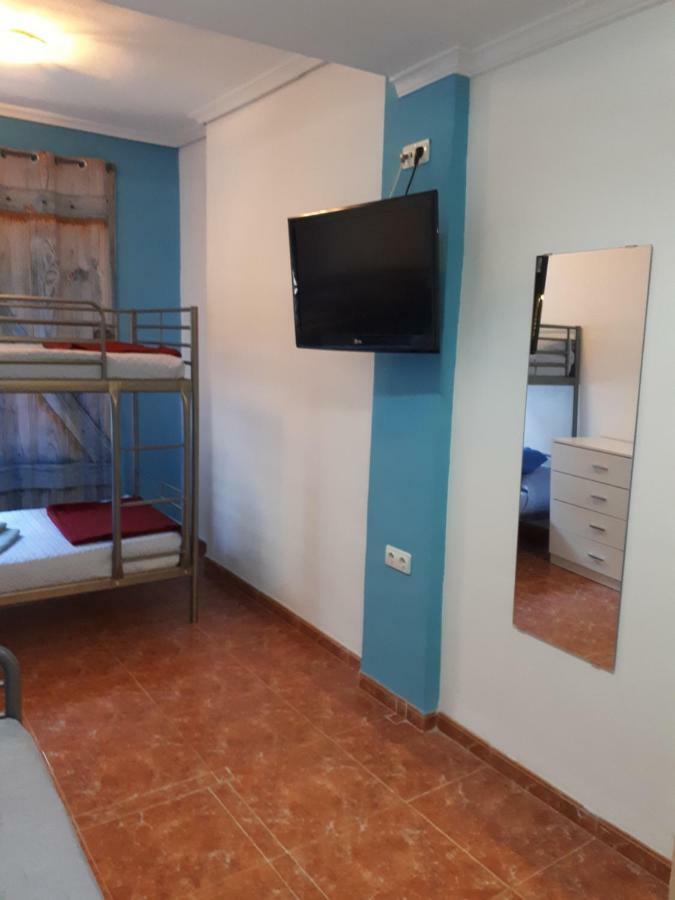 Casa Pueblo No Compartida * Alzira