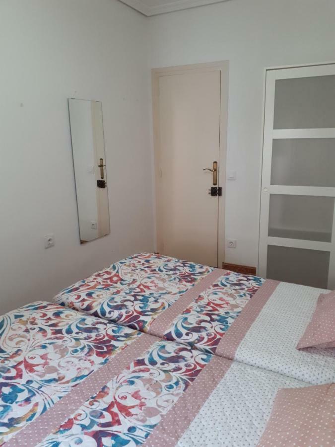 Casa Pueblo No Compartida * Alzira